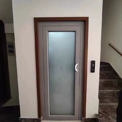 Elevadores residenciais de fase única AC Mrl automáticos com profundidade de poço de 0 m e porta do piso do convés