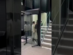 Elevador de plataforma com acionamento por parafuso suave, velocidade 0,15 m/s